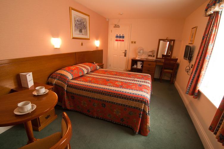 The Metropole Hotel Saint Helier Room photo