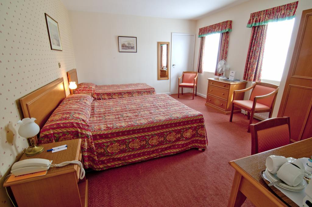 The Metropole Hotel Saint Helier Room photo